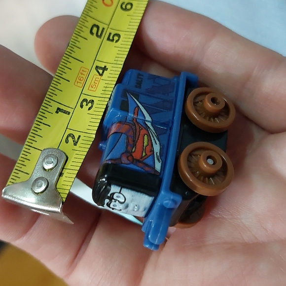 Thomas&Friends DC Super Friends Collector’s Playwheel CarrryCase•11 MiniTrains - Picture 5 of 16